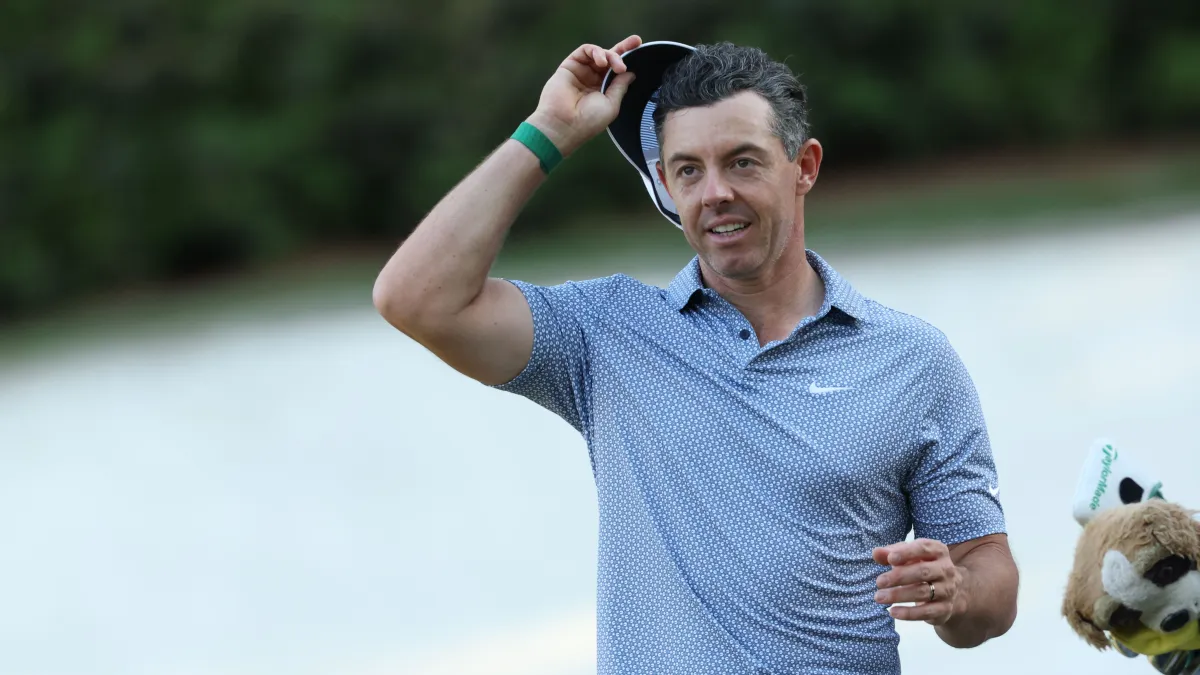 leaderboard, scores, commentary from round 4 as Rory McIlroy leads
