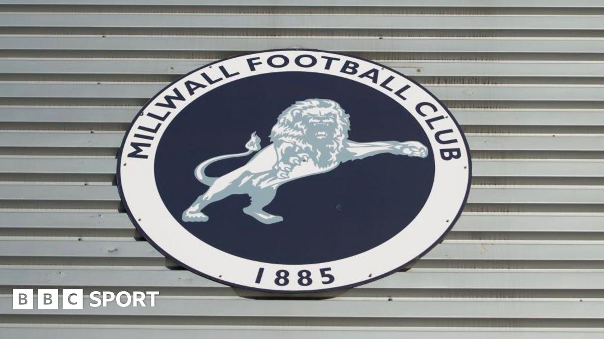 An image of Millwall's club crest