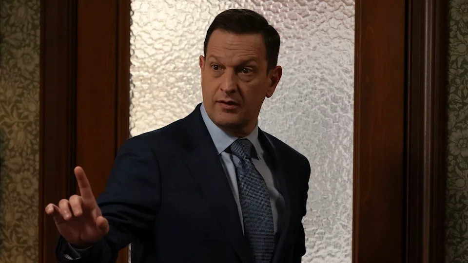  Martin looking aghast in Season 1x11 of Fox's Best Medicine. 