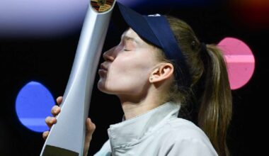 Dominant Rybakina outclasses Muchova to clinch Stuttgart title