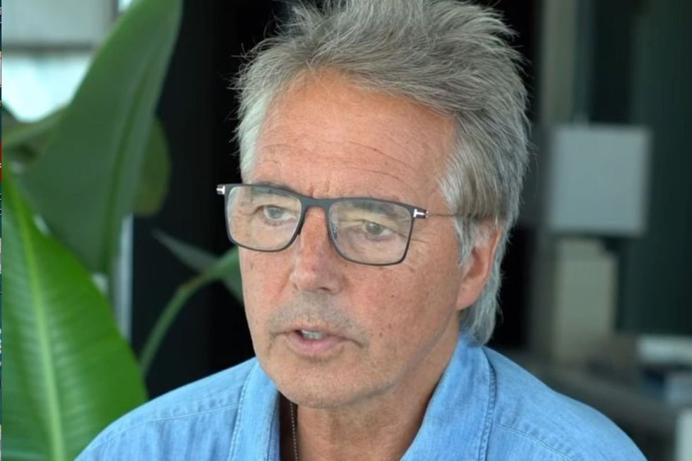 DAN BUETTNER