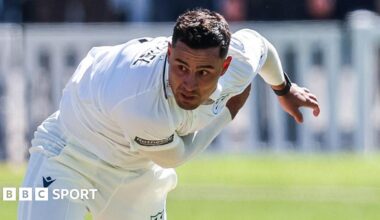 Beyers Swanepoel in his follow through after bowling a ball for Worcestershire
