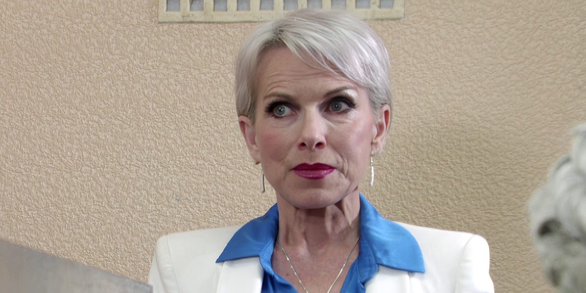 Coronation Street star rules out one killer suspect ahead of special week