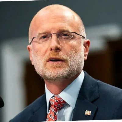 FCC Chairman Carr is the man you'd want fighting on your side against your wireless carrier. | Image by FCC - T-Mobile charges customer $3,300 for three iPhones the carrier said would be free