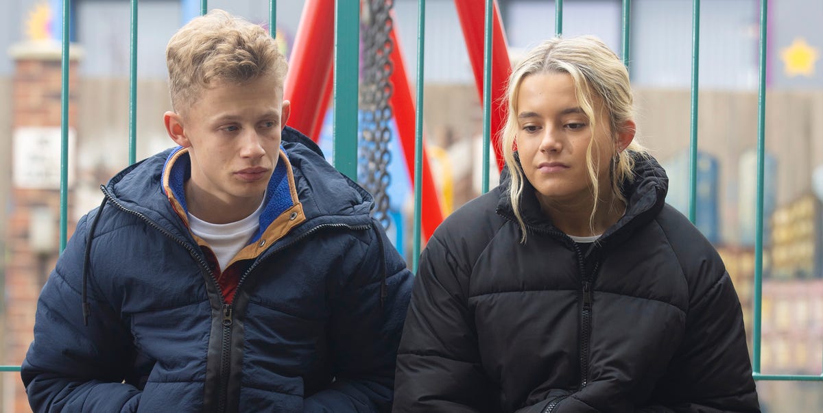 Coronation Street shares new clues on Betsy and Dylan's big story