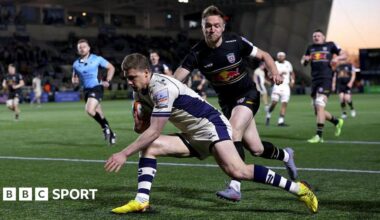 Noah Heward about to touch down to score Bristol's fourth try as a Newcastle player tries to get near him