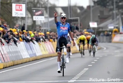Mathieu van der Poel during the E3 Saxo Classic 2026