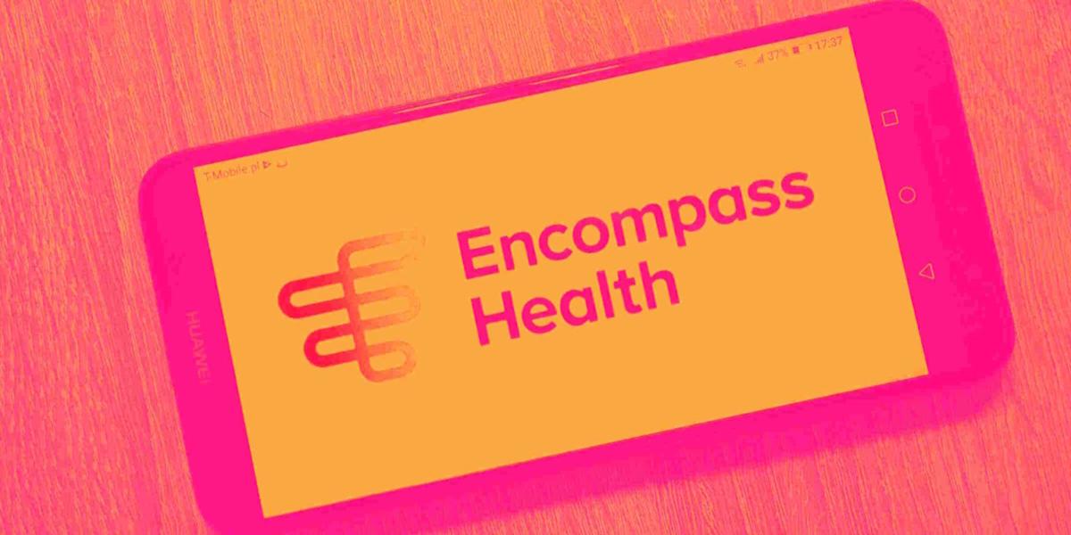 2 Healthcare Stocks for Long-Term Investors and 1 We Ignore