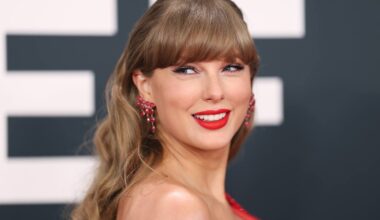 Taylor Swift Unveils 'Elizabeth Taylor' Music Video