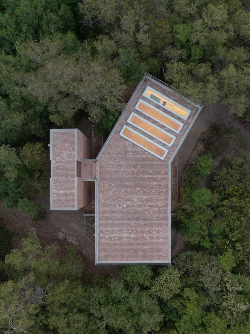 Aerial view of artist studio by Esteras Perrote