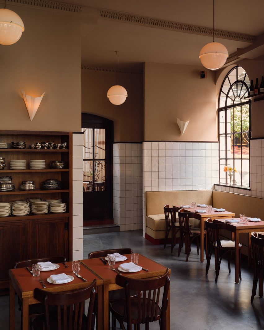 Main dining space of Holy Carrot Spitalfields