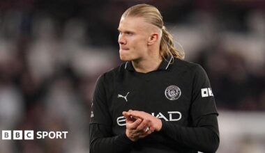 Erling Haaland claps the fans after a game