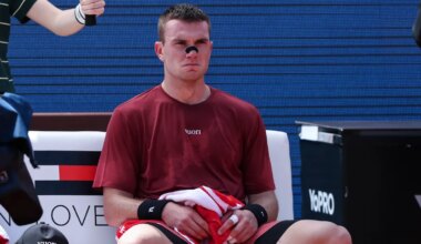 Jack Draper retires hurt in opening match at Barcelona Open