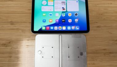 The Foldable iPhone Is Basically an iPad Mini That Folds in Half