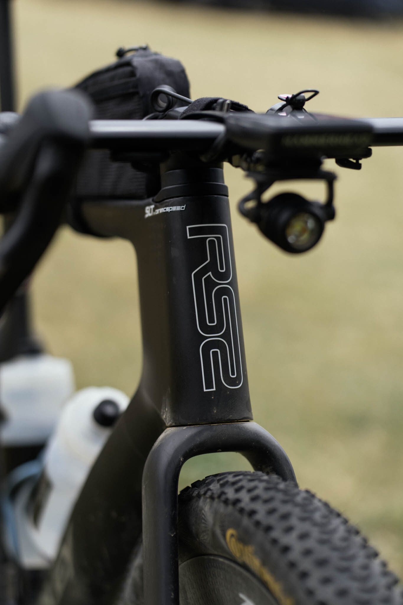 A matte black prototype aero Ridley gravel bike from the Traka 2026'