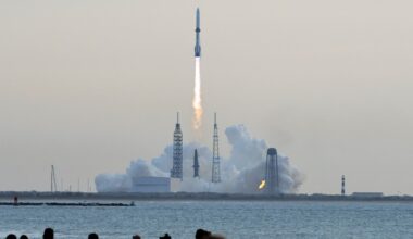 Blue Origin successfully reused its New Glenn rocket