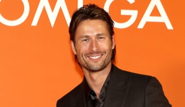 Glen Powell & Judd Apatow Comedy Movie Gets New Title, Teaser Poster & Additional Casting Announced | Cristin Milioti, Glen Powell, Judd Apatow, Li Jin Hao, Madelyn Cline, Movies, Stavros Kalkias, The Comeback King | Celebrity News and Gossip | Entertainment, Photos and Videos