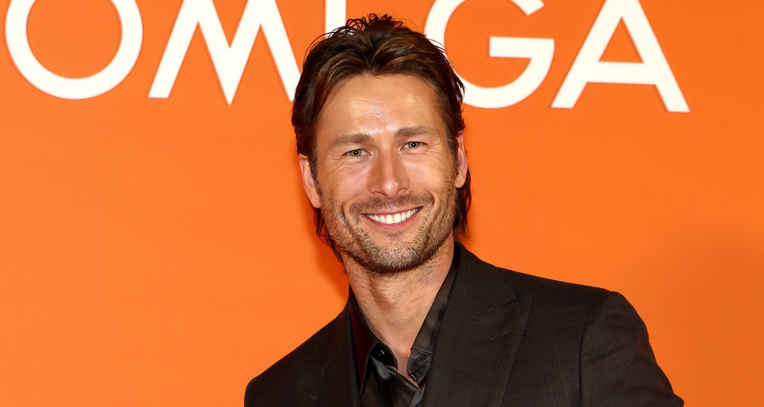 Glen Powell & Judd Apatow Comedy Movie Gets New Title, Teaser Poster & Additional Casting Announced | Cristin Milioti, Glen Powell, Judd Apatow, Li Jin Hao, Madelyn Cline, Movies, Stavros Kalkias, The Comeback King | Celebrity News and Gossip | Entertainment, Photos and Videos