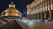 Low-light video screengrabs, Galaxy S26 Ultra: 1x -  (3840x2160px) - Samsung Galaxy S26 Plus vs. Galaxy S26 Ultra