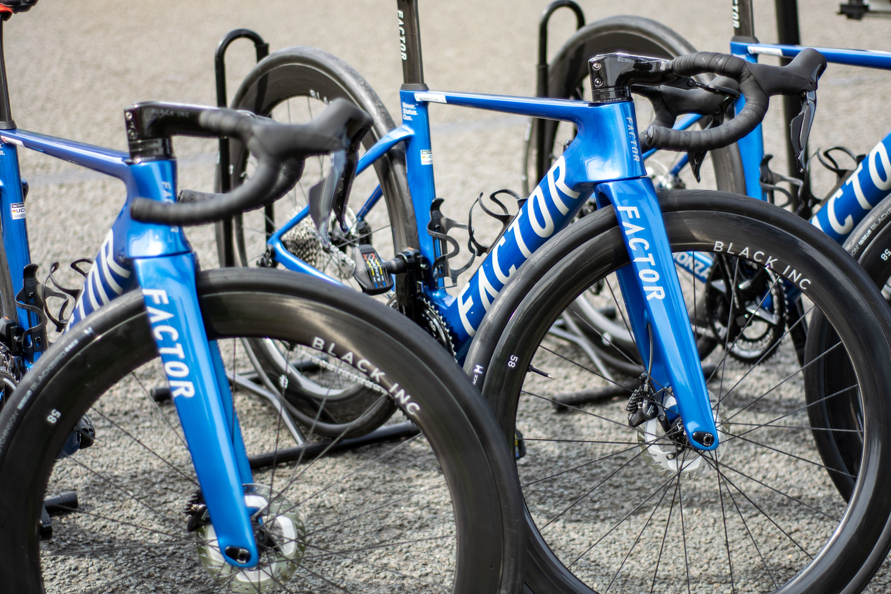 Bikes and tech from the start of Paris-Roubaix Femmes 2026