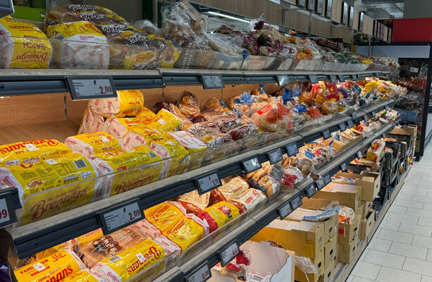 Essential goods shortages 'only a matter of time' if fuel protests continue