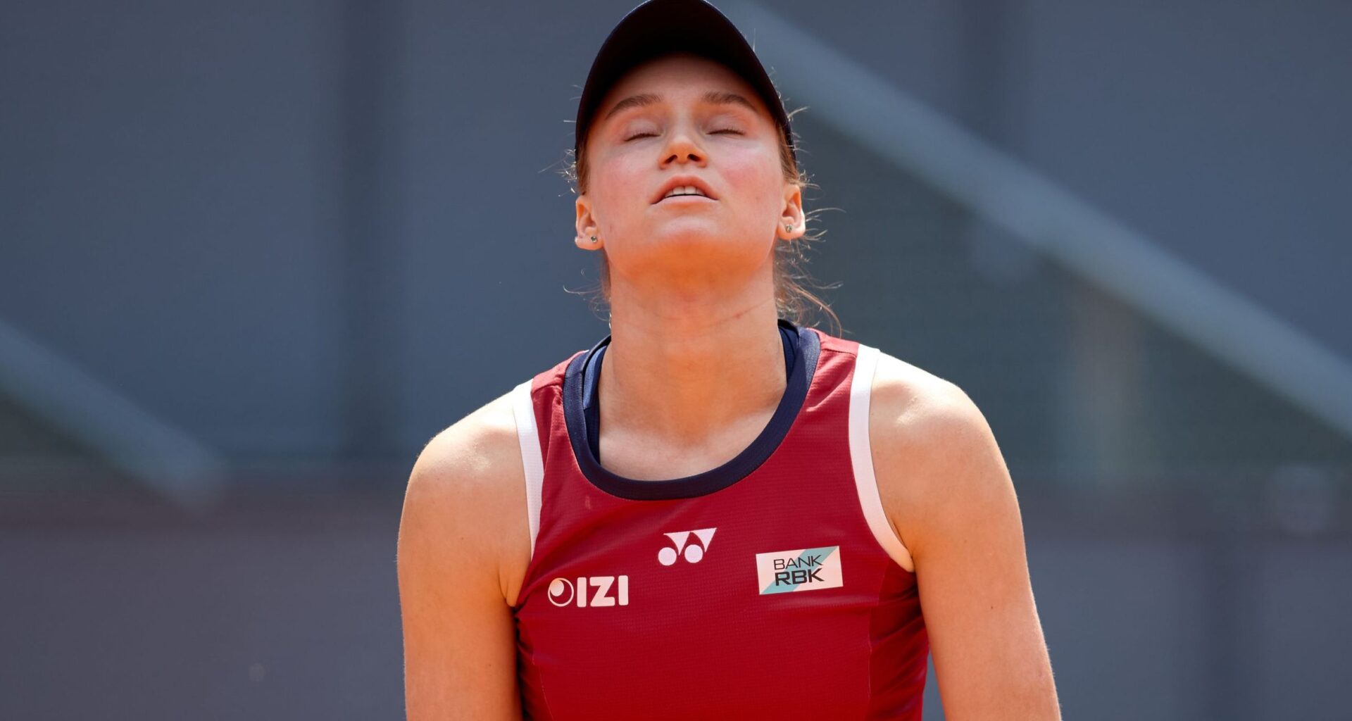 Elena Rybakina laments 'stolen point' in electric line-calling controversy against Zheng Qinwen at Madrid Open - 'The system is wrong'