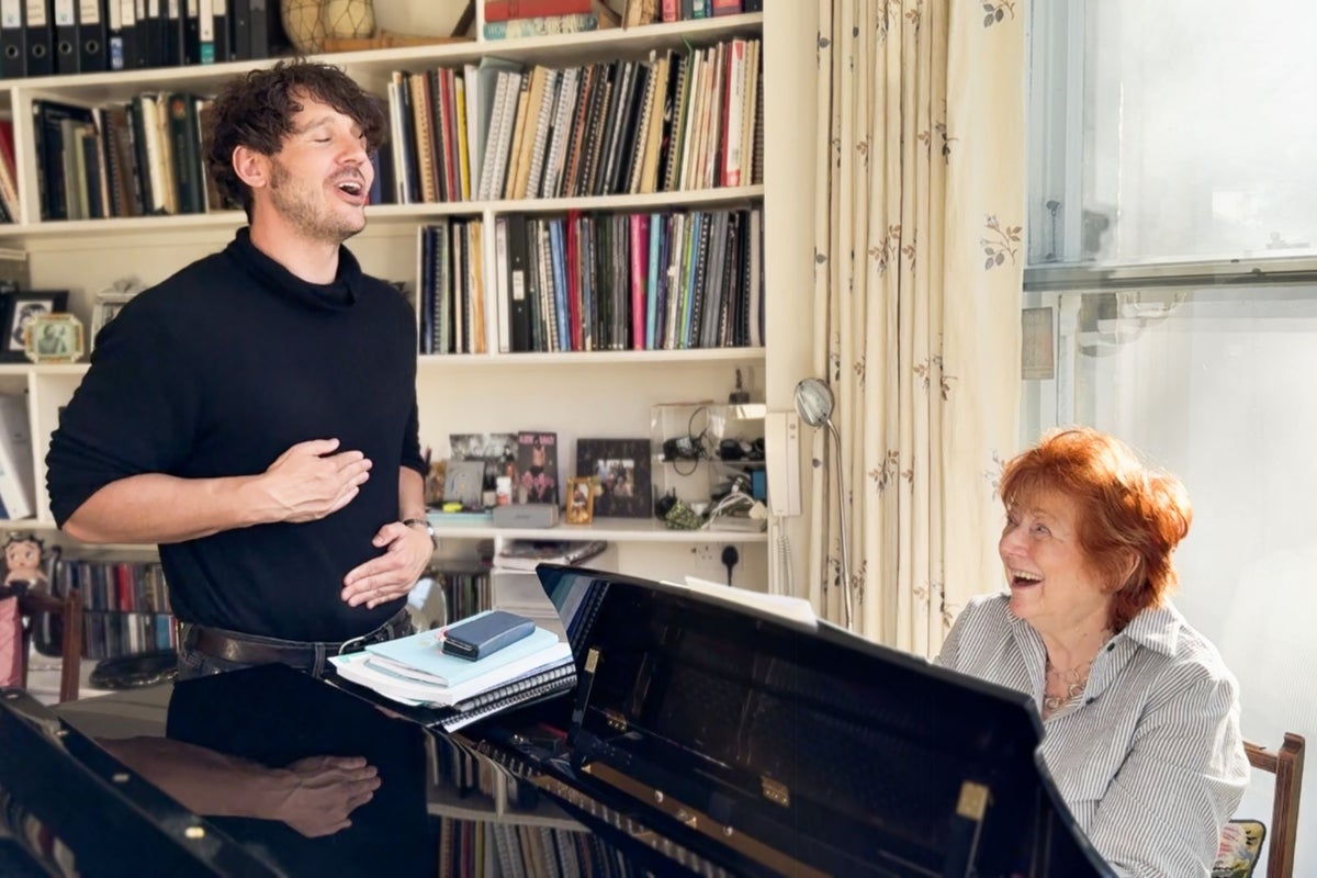 Chris Martin loves her. Yungblud thinks she’s a rockstar: Meet the eightysomething vocal coach essential to the stars