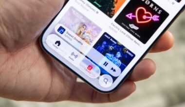 Apple Offers Rare Olive Branch to Liquid Glass Haters