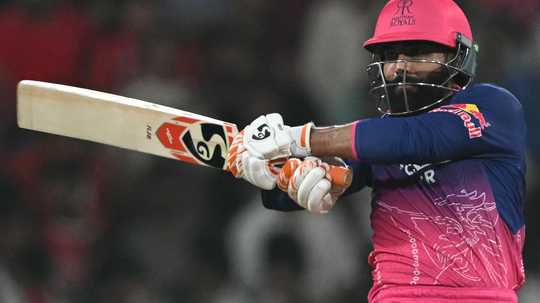 jadeja-scored-a-crucial-43-not-out-off-29-before-bagging-1-for-29