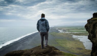 Is Searching for Memories of Childhood Trauma Helpful?