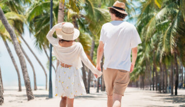 8 Cool Gadgets Perfect For Your Next Beach Trip