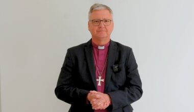 Bishop of Salisbury steps back during audit and resigns as Commissioners’ trustee