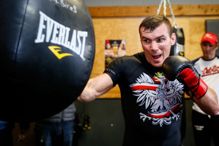 Mateusz Masternak reveals his admiration for Viddal Riley 'making sacrifices'