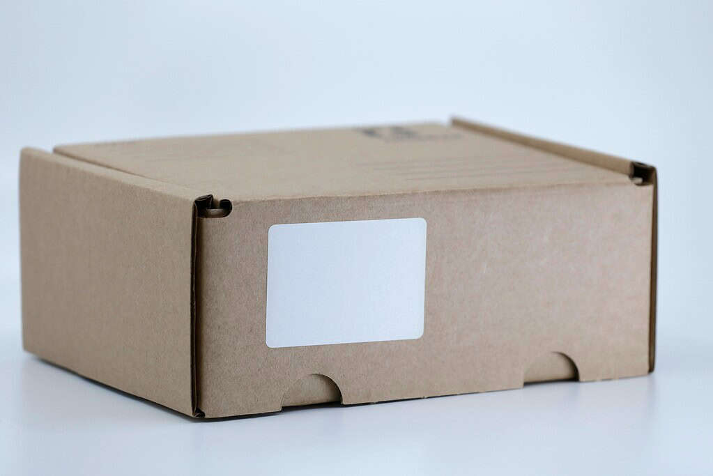 Eco-friendly cardboard shipping box for packaging.