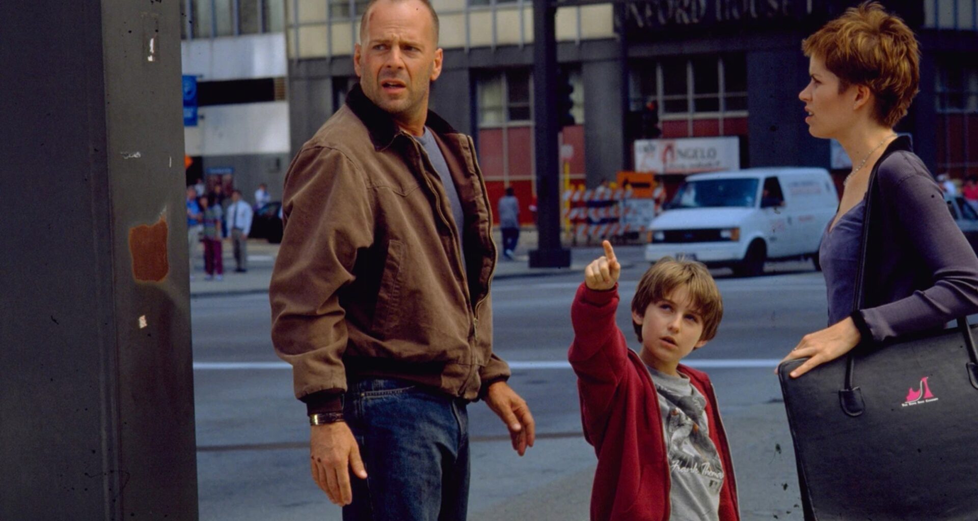 Bruce Willis’ Slept-On ‘90s Action Movie Is Streaming on Prime Video