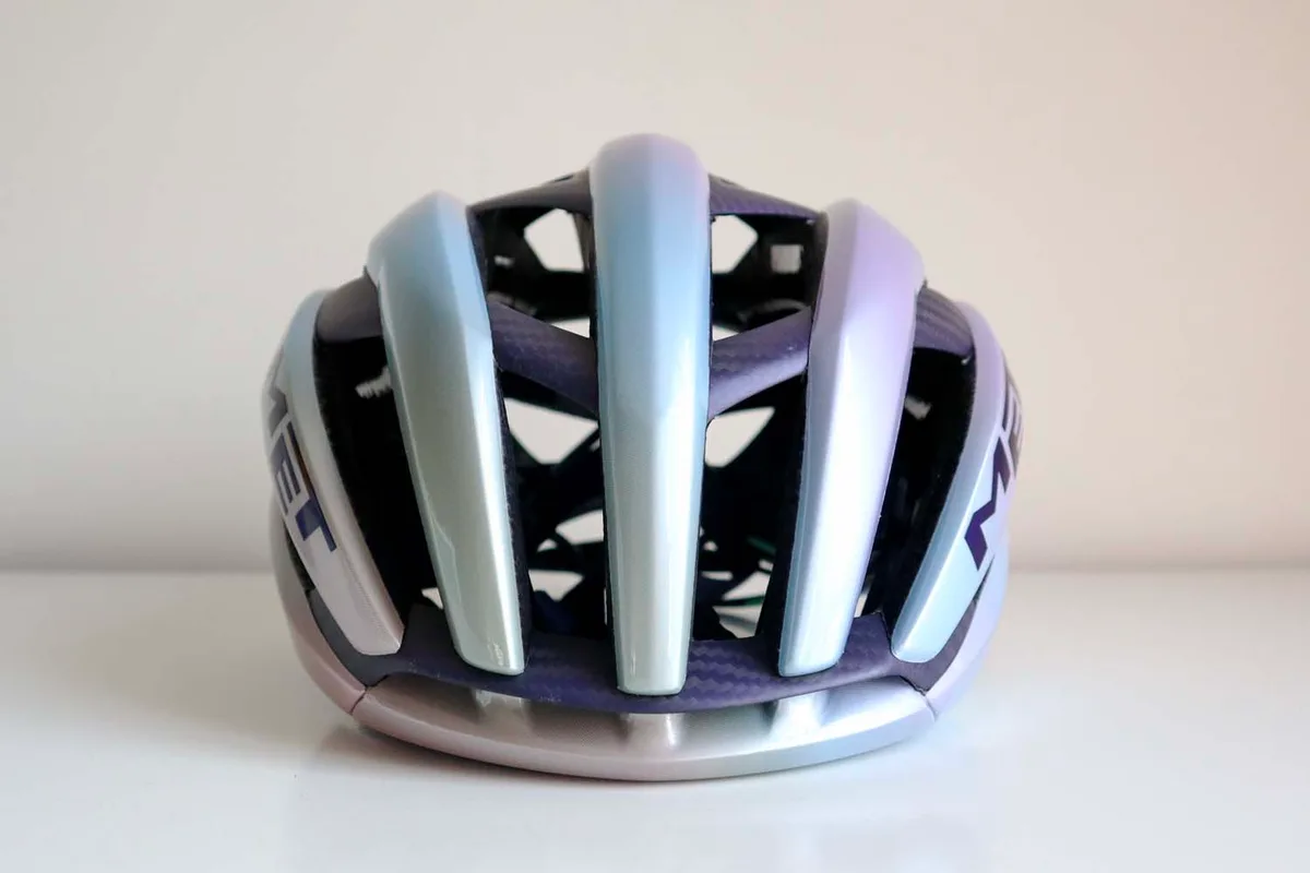 Tadej Pogacar Met Venta 3K Carbon.