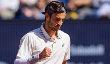 Lorenzo Musetti overcomes Corentin Moutet for Barcelona QF spot | ATP Tour