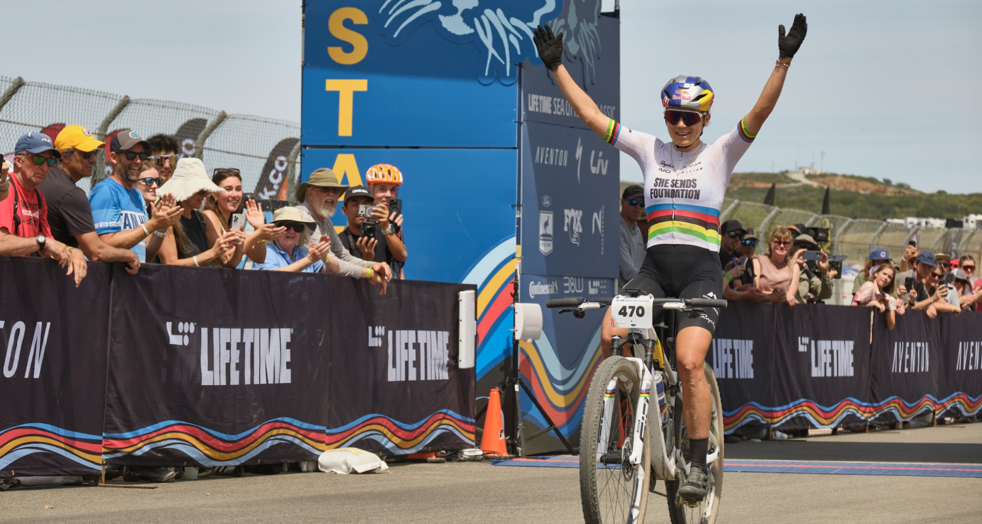 'For the love of it' – Kate Courtney races Fuego XL at Sea Otter and blows away competition, while Hannah Otto reveals new FKT atop Hawaii's Mauna Kea – Gravel Bits