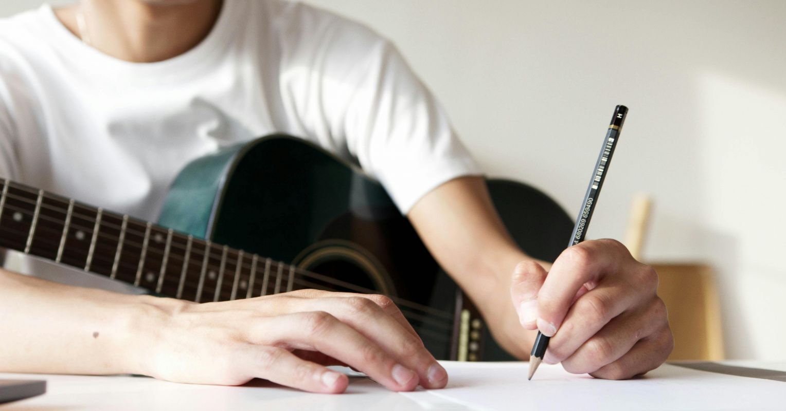 Handedness in Children of Traumatized Mothers