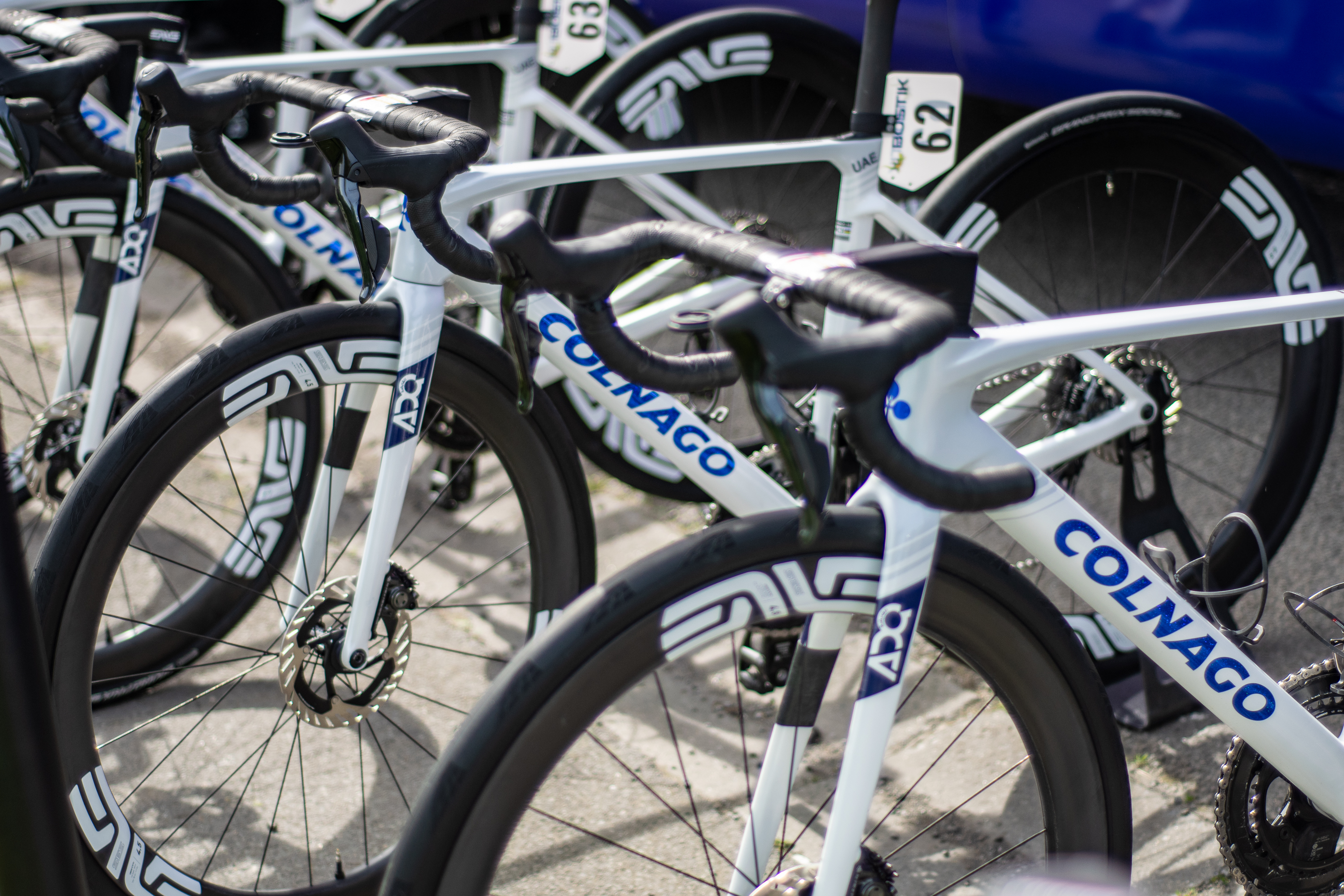 Bikes and tech from the start of Paris-Roubaix Femmes 2026