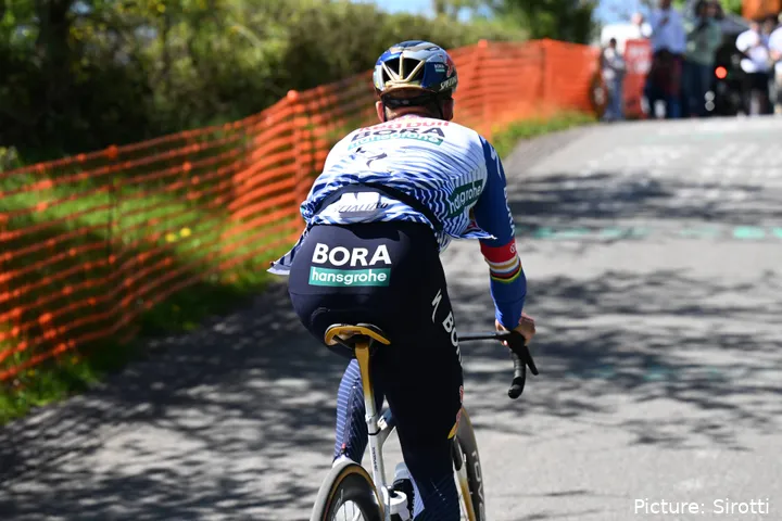 Remco Evenepoel during recon at La Redoute 