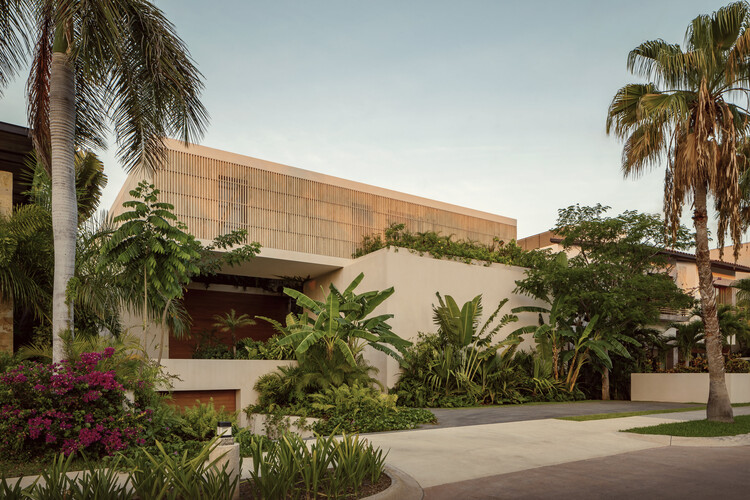 PUKKUN Residence / REIMS 502 - Exterior Photography, Garden, Courtyard