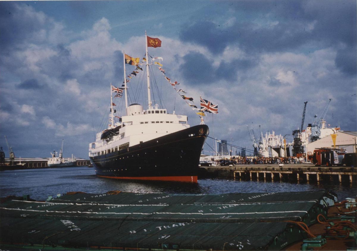 royal yacht britannia 1977