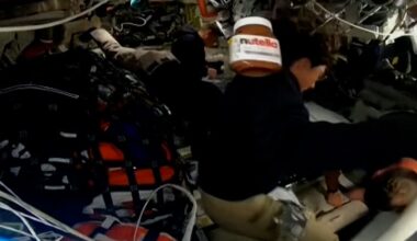 Nutella floats around spacecraft - Sky News