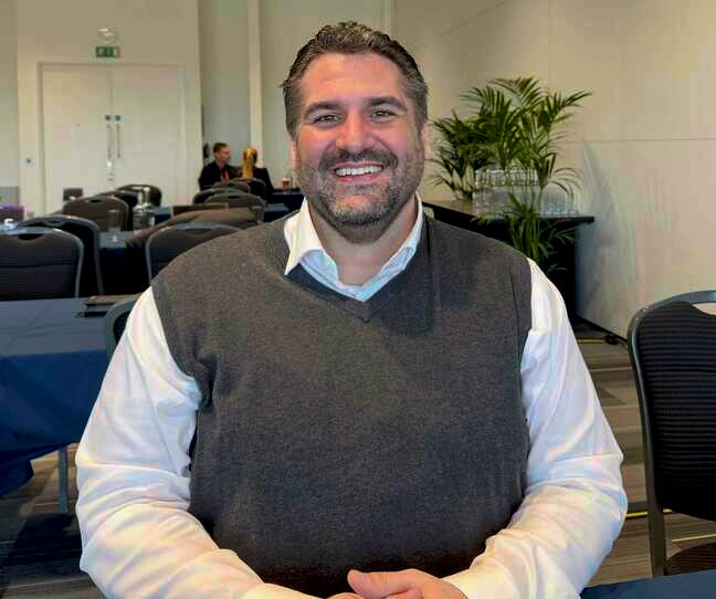 Steve Tarcza, director Amazon Stores Steve Tarcza, director Amazon Stores
