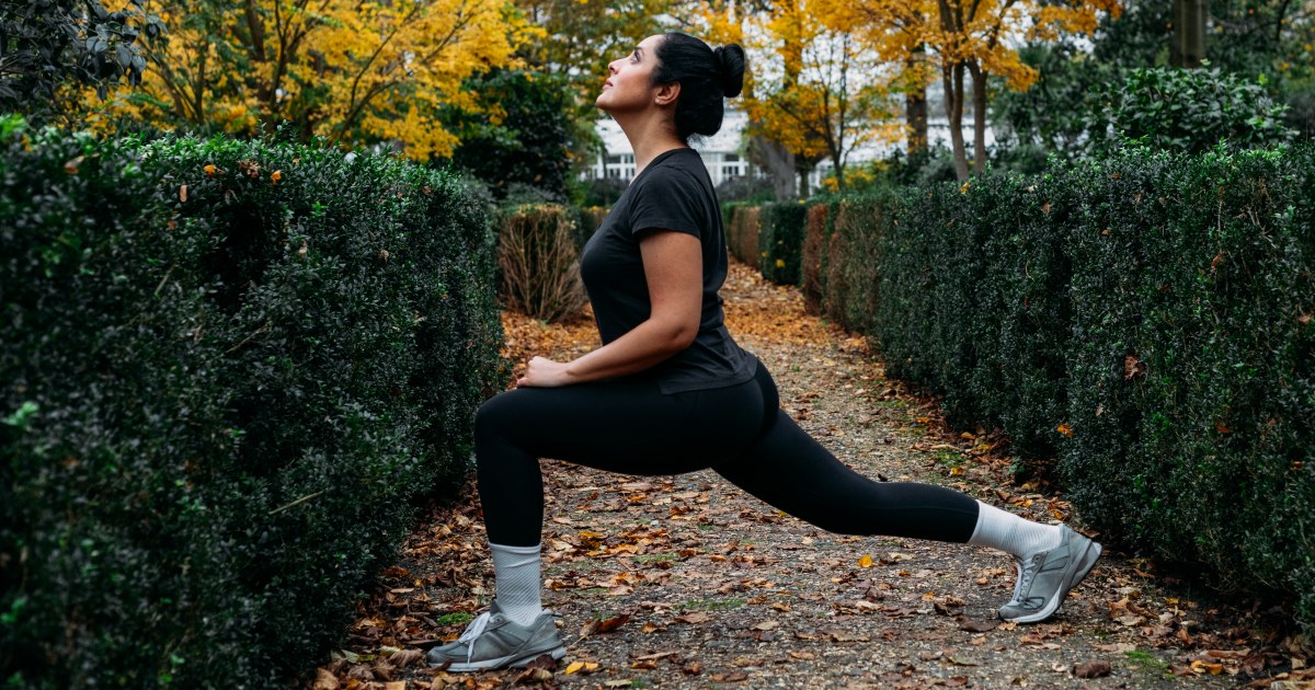 Trainer Shares the 5-Minute Warmup She Never Skips Before Walking