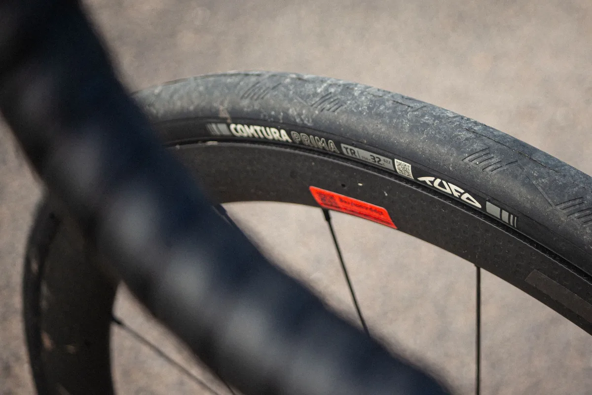 Tufo Comtura Prima TR 32