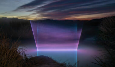 how lachlan turczan reshapes light and water in installations