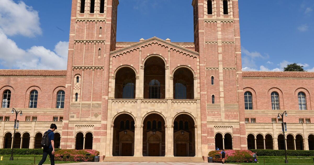 LA County universities get $110 million to shore up mental health workforce