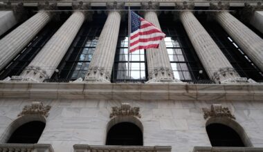 US futures tick lower with US and European markets closed for Good Friday